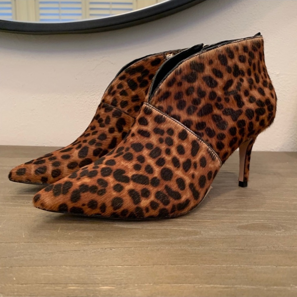Booties Alexa Boden size 39 8 cheetah brown heels